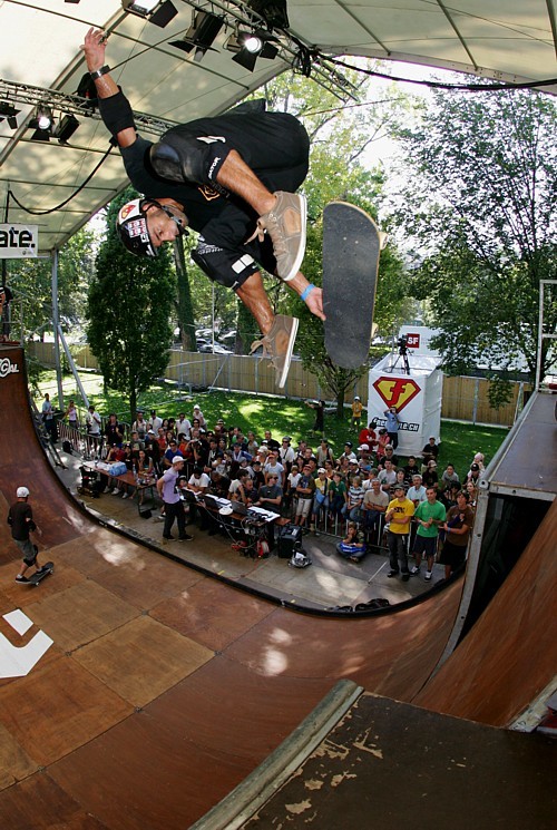 Rodriguez_Nollie_Varial_Heelflip_Stale_Fish_LQ Rodriguez_Nollie_Varial_Heelflip_Stale_Fish_LQ