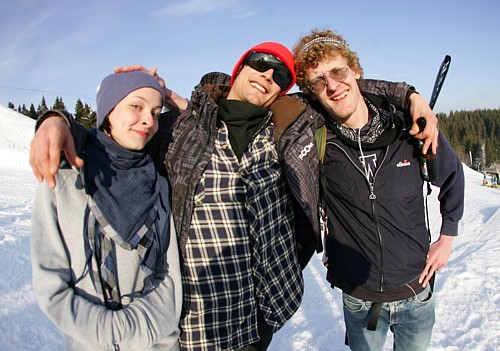 folks_02_lq.jpg folks_02_lq.jpg