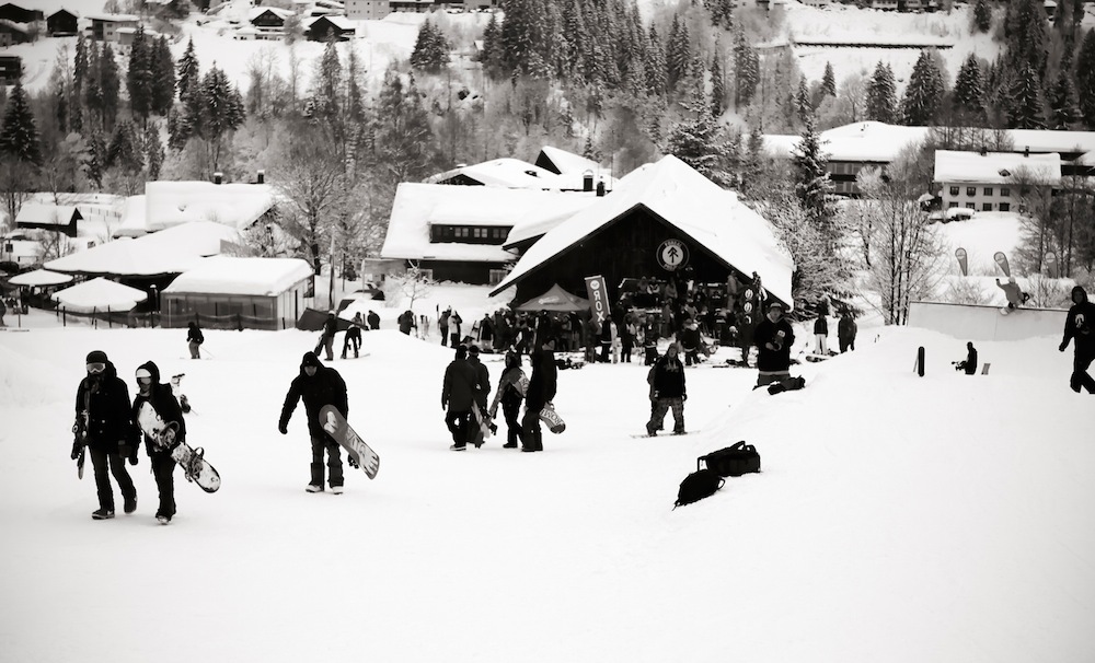 cg_11-12_update_photo_01_steffen_kornfeld_ataggexforeal_demo_300dpi.jpg