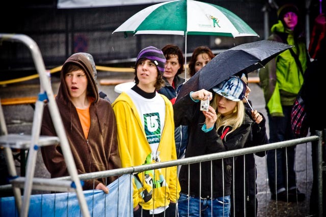 Crowd 2.jpg