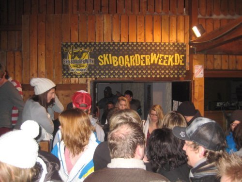 Party on Wane!.JPG