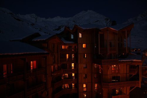 Das Dorf schlaeft ein.jpg Das Dorf schlaeft ein.jpg