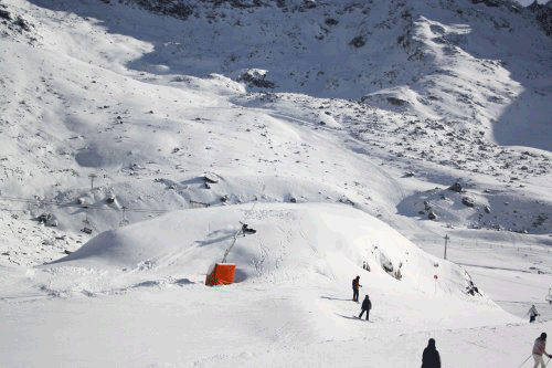 Nilson-Cutback.gif Nilson-Cutback.gif