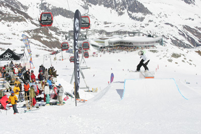 wir_schanzen_tournee_stubai_jam_snowboard_03_72dpi
