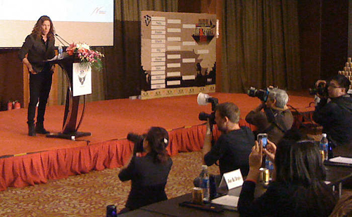 shaunwhite_beijing_presscon.jpg