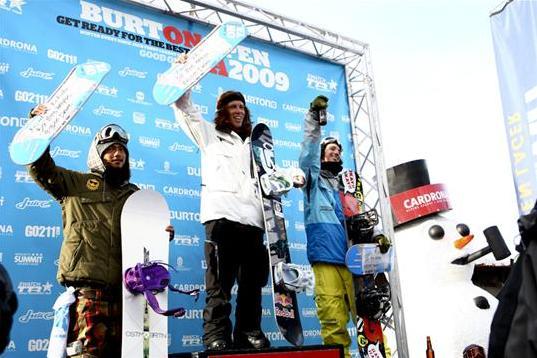hp_podium_men_bnzo.jpg