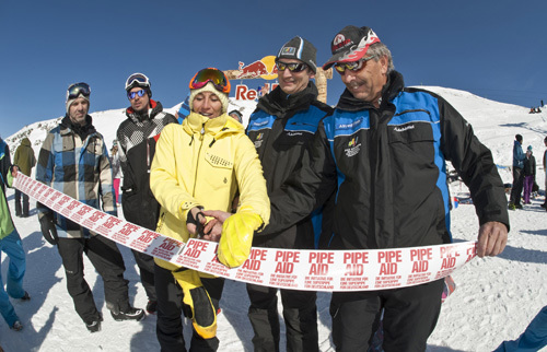 1 HalfPipe Opening Nebelhorn - Danvojtech.cz_Red Bull Content Pool_500.jpg 1 HalfPipe Opening Nebelhorn - Danvojtech.cz_Red Bull Content Pool_500.jpg