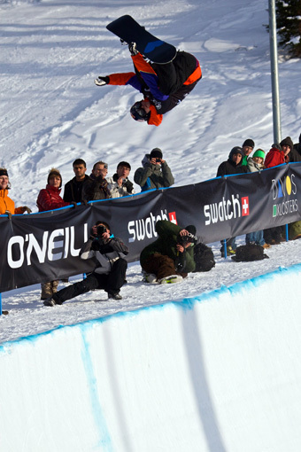 O'Neill Evolution_Louri Podladtchikov(SUI)_72dpi.jpg