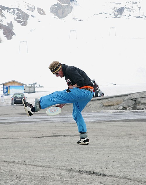 Niklas_Frisbee_Move Niklas_Frisbee_Move