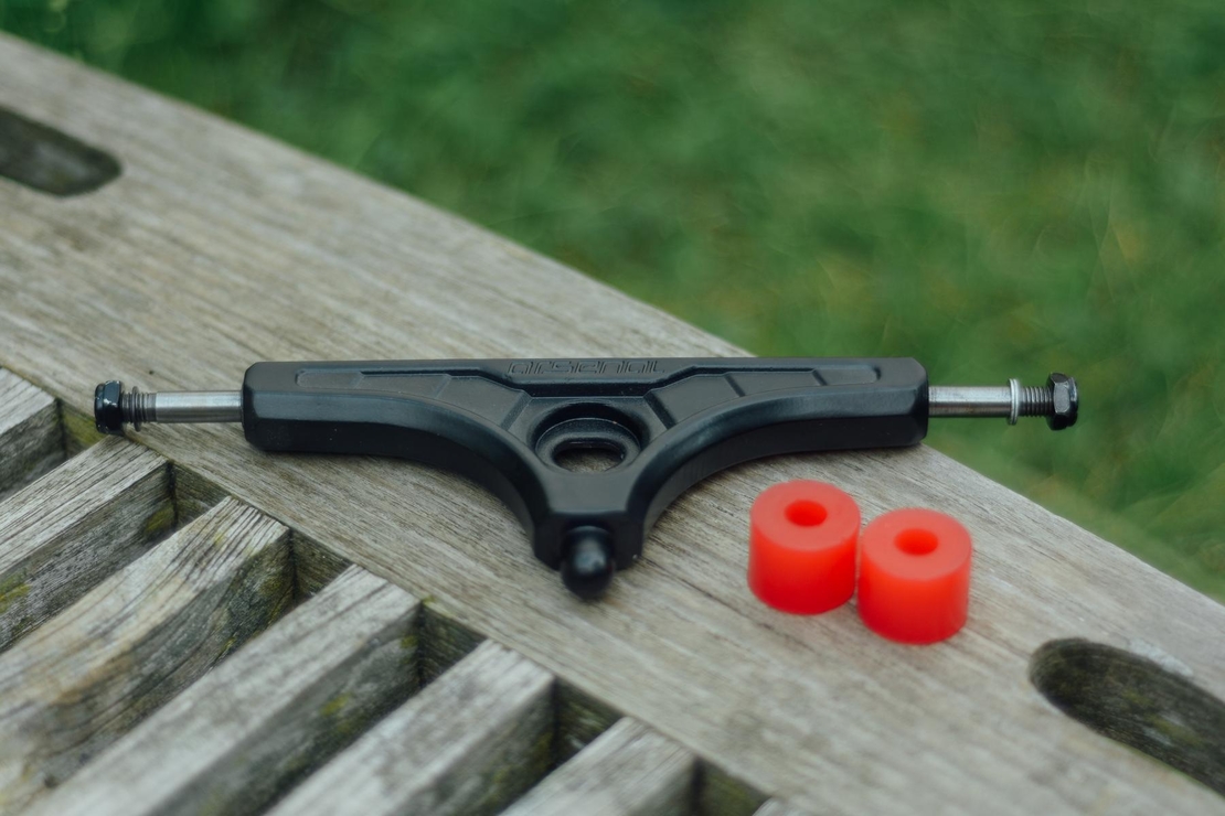 Die Bushings sollten ausgetauscht werden
